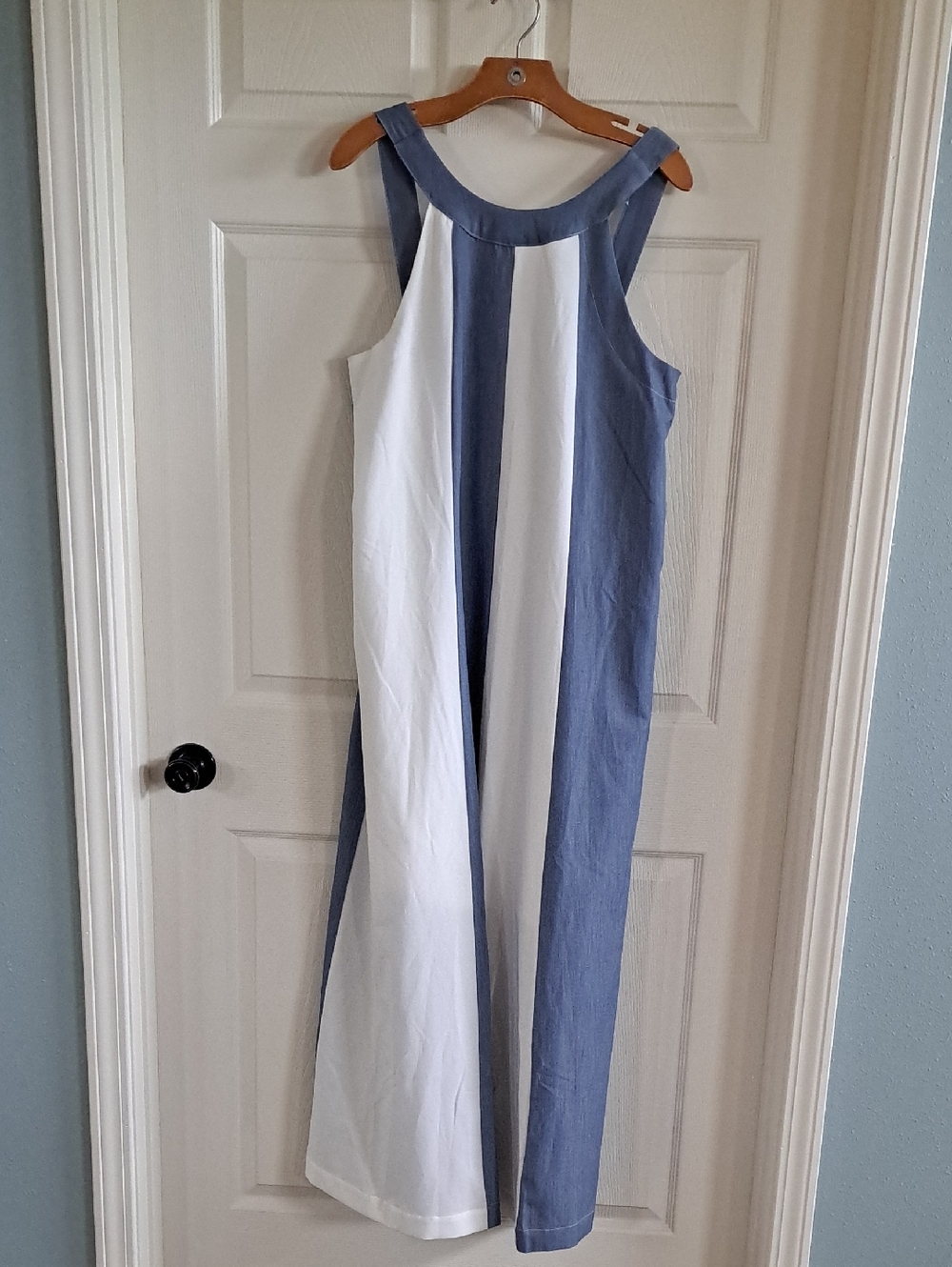 NWT Doe and Rae Classy Colorblock Halter Striped Pockets Sleeveless Maxi Dress